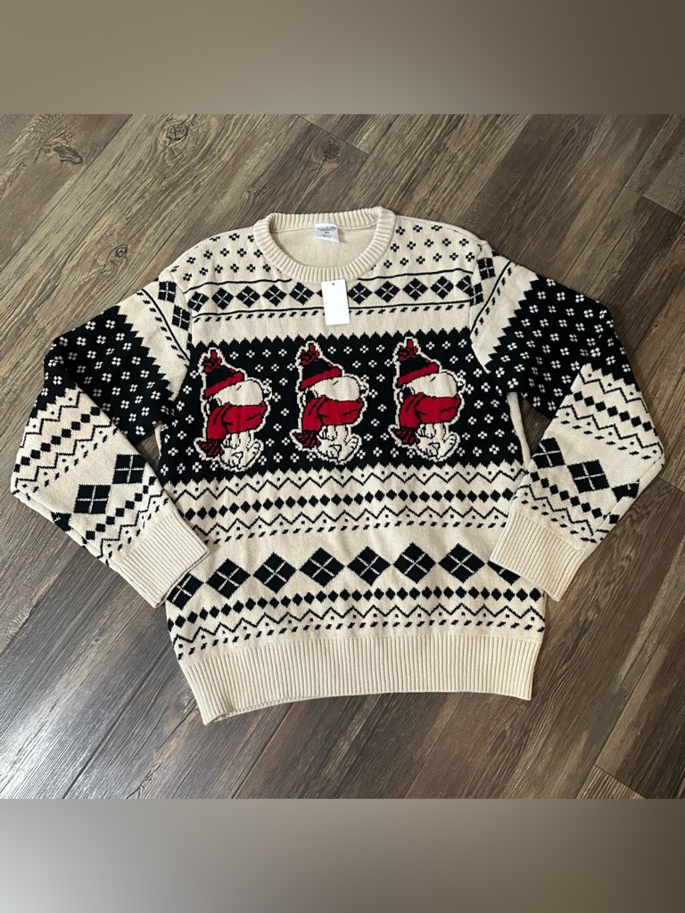 Snoopy fair isle Christmas Holiday sweater Men’s XL New peanuts tan black
